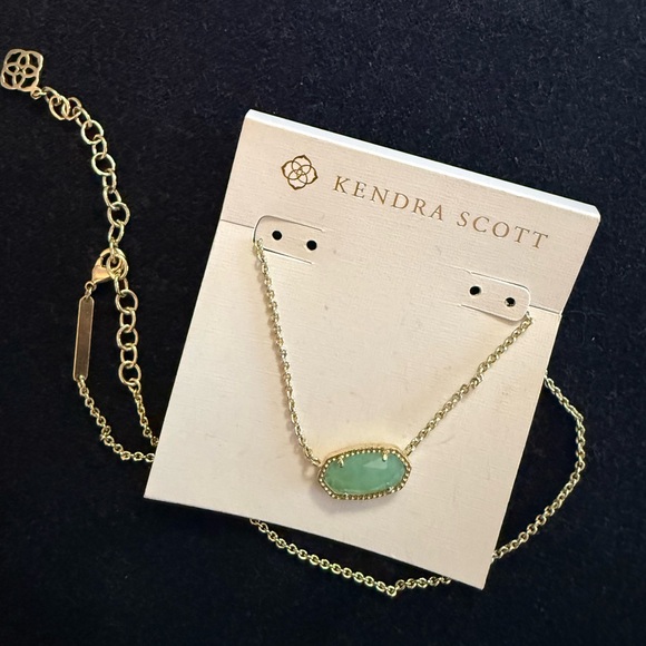 Kendra Scott Jewelry - Kendra Scott Gold Necklace with Mint Green Stone